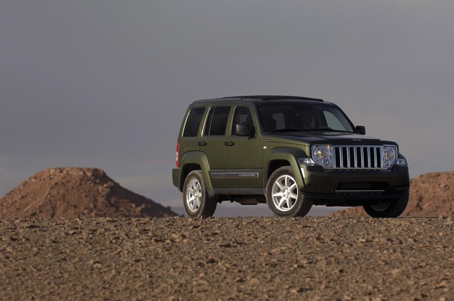 Jeep Cherokee 2008 года  (фото 66 из 161)